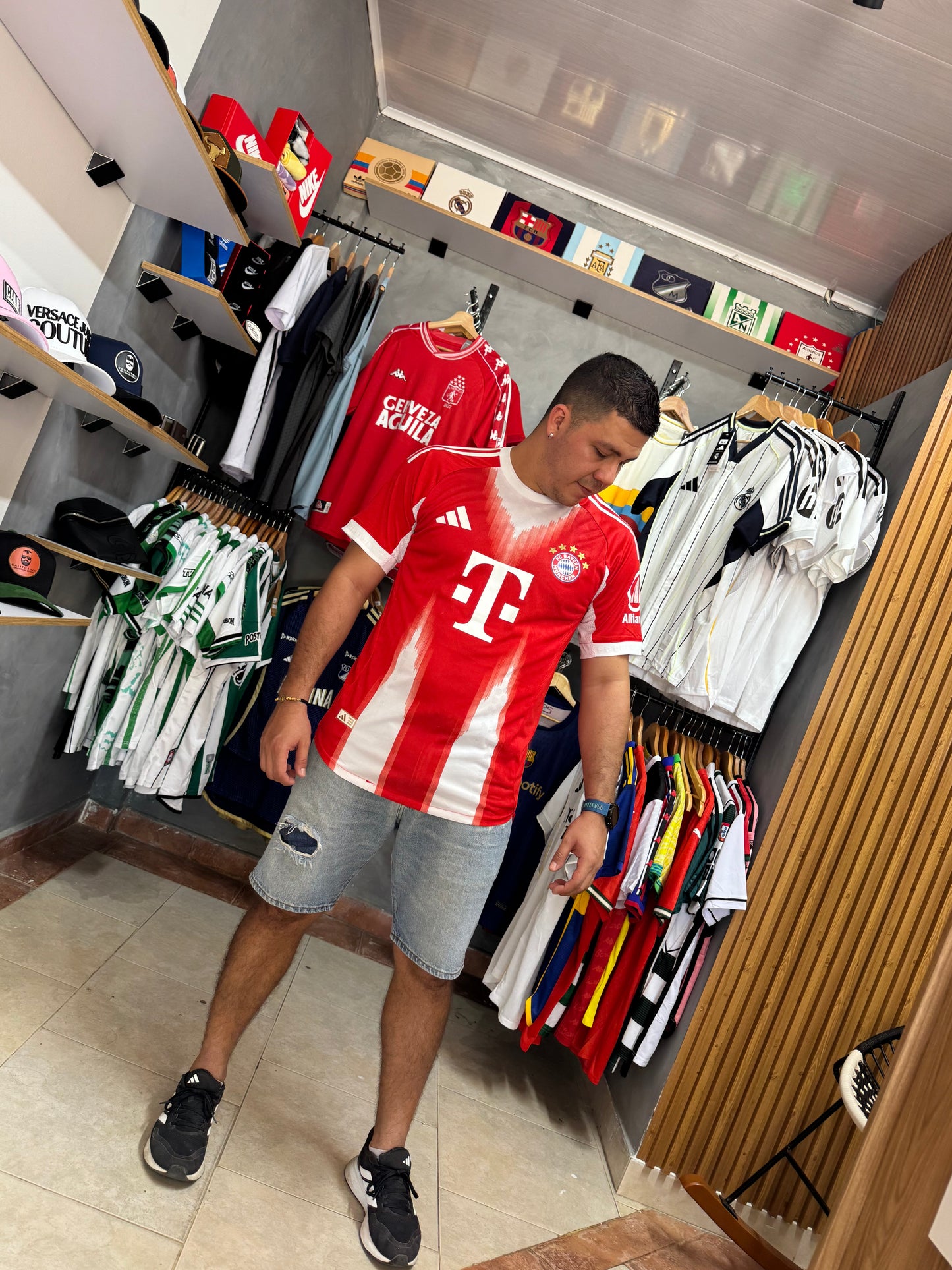Camiseta Bayern Munich 2025