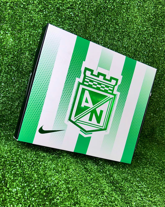 Caja de lujo Atlético Nacional F.C