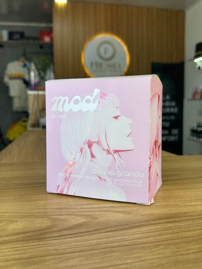 Mod Blush by Ariana Grande EDP 100ml