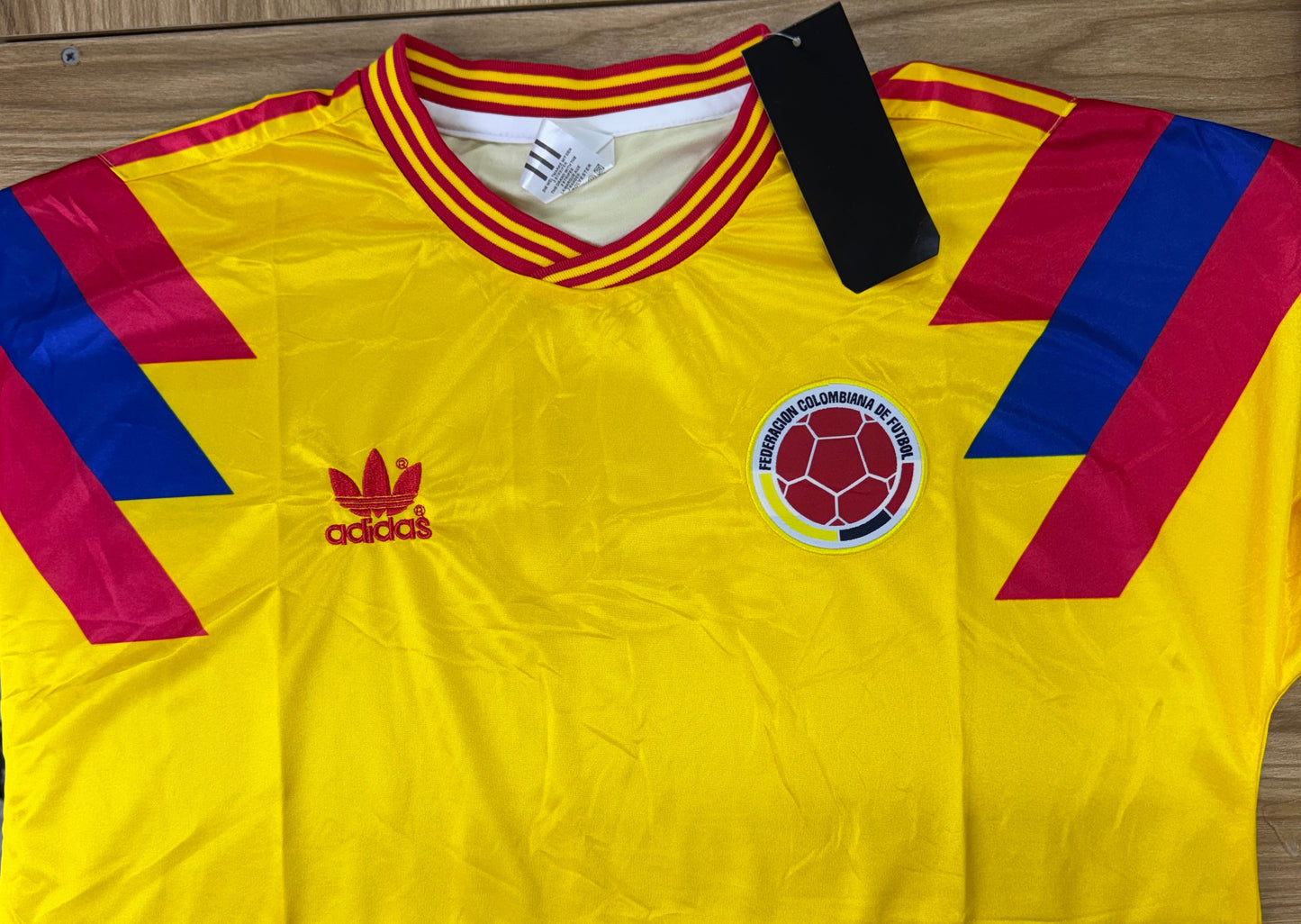 Camiseta Colombia Retro 1990 - Amarilla